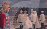 PEOPLE - Pink's neues Musikvideo erinnert an Alice im Wunderland