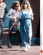 KIM BASINGER IN CALIFORNIA, AMERICA - 1995