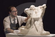 NEWS - Marmorskulptur von Auguste Rodin für Rekordsumme versteigert worden