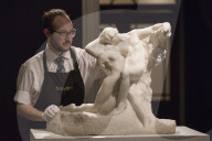 NEWS - Marmorskulptur von Auguste Rodin für Rekordsumme versteigert worden