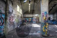 REPORTAGE - Doel: Das verlassene Dorf neben dem Atomkraftwerk