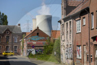 REPORTAGE - Doel: Das verlassene Dorf neben dem Atomkraftwerk