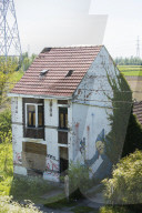 REPORTAGE - Doel: Das verlassene Dorf neben dem Atomkraftwerk