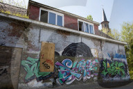 REPORTAGE - Doel: Das verlassene Dorf neben dem Atomkraftwerk