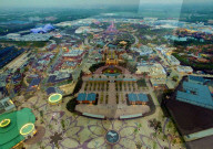 FEATURE - China: Das Disneyland in Shanghai