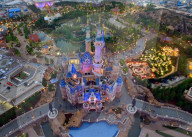 FEATURE - China: Das Disneyland in Shanghai