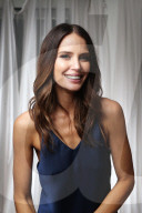 PORTRAIT - Jodi Anasta