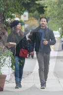 EXKLUSIV - Juliette Lewis und Brad Wilk in Hollywood unterwegs