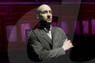 PORTRAIT - Derren Brown