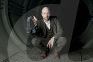 PORTRAIT - Derren Brown