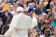 NEWS - Vatikan: Franziskus - ein Papst zum 'Anfassen'