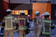 NEWS -  Berlin: Feuerwehreinsatz bei Grossbrand