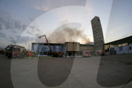 NEWS -  Berlin: Feuerwehreinsatz bei Grossbrand