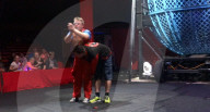 FEATURE - Opfer von Zirkus Clown Stunt
