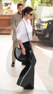 PEOPLE - Victoria Beckham verlässt das Hotel in Cannes