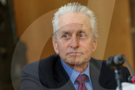 NEWS - Genf: Michael Douglas als Friedensbotschafter bei einer PK der Nuclear Threat Initiative