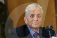 NEWS - Genf: Michael Douglas als Friedensbotschafter bei einer PK der Nuclear Threat Initiative