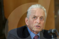 NEWS - Genf: Michael Douglas als Friedensbotschafter bei einer PK der Nuclear Threat Initiative