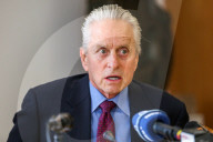 NEWS - Genf: Michael Douglas als Friedensbotschafter bei einer PK der Nuclear Threat Initiative