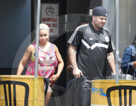 PEOPLE - Schwangere Blac Chyna & Rob Kardashian zusammen Mittagessen in Miami