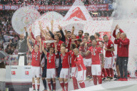 NEWS - Fussball: FC Bayern München vs Hannover 96