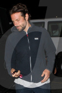 PEOPLE -  Bradley Cooper mit Irina Shayk am Beyonce Konzert