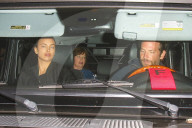 PEOPLE - Bradley Cooper mit Irina Shayk und deren Mutter Olga unterwegs ans Beyonce Konzert