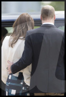 PEOPLE - Kate mit William und Harry im Olympic Park