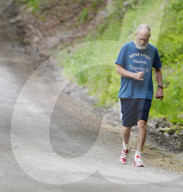 EXKLUSIV - Ein bärtiger David Letterman beim Joggen in New York