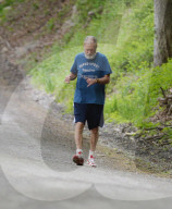 EXKLUSIV - Ein bärtiger David Letterman beim Joggen in New York