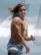 EXKLUSIV -  Schwarzeneggers' Sohn Joseph Baena spielt Football am Malibu Beach