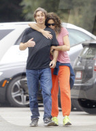 PEOPLE - Sportlich verliebt: Minnie Driver und Neville Wakefield unterwegs