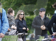 PEOPLE - Tom Hanks geht mit seiner Familie shoppen in Paris