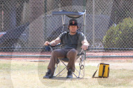 PEOPLE - Mark Wahlberg braucht ein bisschen Schatten am Spielrand