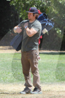 PEOPLE - Mark Wahlberg braucht ein bisschen Schatten am Spielrand