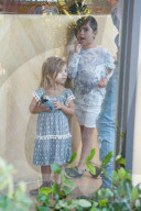 PEOPLE - Papatag: Scott Disick mit seinen Kindern unterwegs 