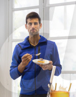 PEOPLE - Novak Djokovic feiert seinen Geburtstag im Roland Garros Stadion