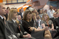NEWS - David Cameron redet zum EU Referendum bei EasyJet am Luton Airport