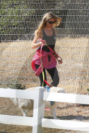 EXKLUSIV - Charlie Sheen trifft Denise Richards in Malibu