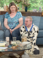 PEOPLE - Hündischer Tom Peters mit seiner Ex Rachael Watson bei 'This Morning'