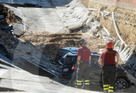 NEWS - Erdloch in Florenz: 200 Meter Strasse abgesackt