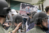 NEWS - Anti-Trump Demonstration in Anaheim