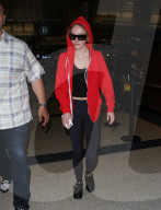 PEOPLE - RotkŠppchen: Lily-Rose Depp am Flughafen in LA