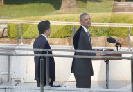 NEWS - Japan: US-Präsident Barack Obama legt in Hiroshima einen Kranz nieder