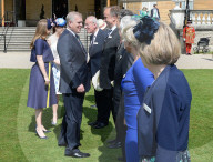 PEOPLE - Buckingham Gartenparty mit Eugenie, Beatrice und Andrew