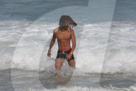 EXKLUSIV - Planscht in Rio: Jaden Smith verliert fast die Badehose