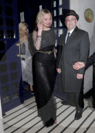 PEOPLE - Kate Moss im Ausgang mit Alice Dellal und Lily Donaldson