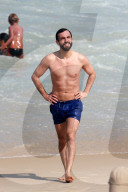 EXKLUSIV - Louis Vuitton Kreativdirektor Nicolas Ghesquière am Strand von Rio