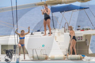 EXKLUSIV - Bikini-Girls auf Hawaii:  Kate Hudson, Goldie Hawn und Amy Schumer