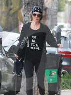 PEOPLE - Lisa Rinna's Lebensmotto: You - Me - Pizza und Netflix